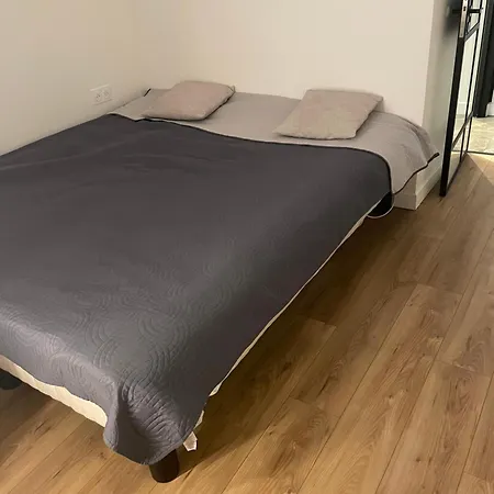 Apartamento 3 Pieces 2 Minutes A Pied Rer Vers Paris Gagny